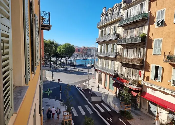 Two-Room Apartment View Of The Port Of Nice